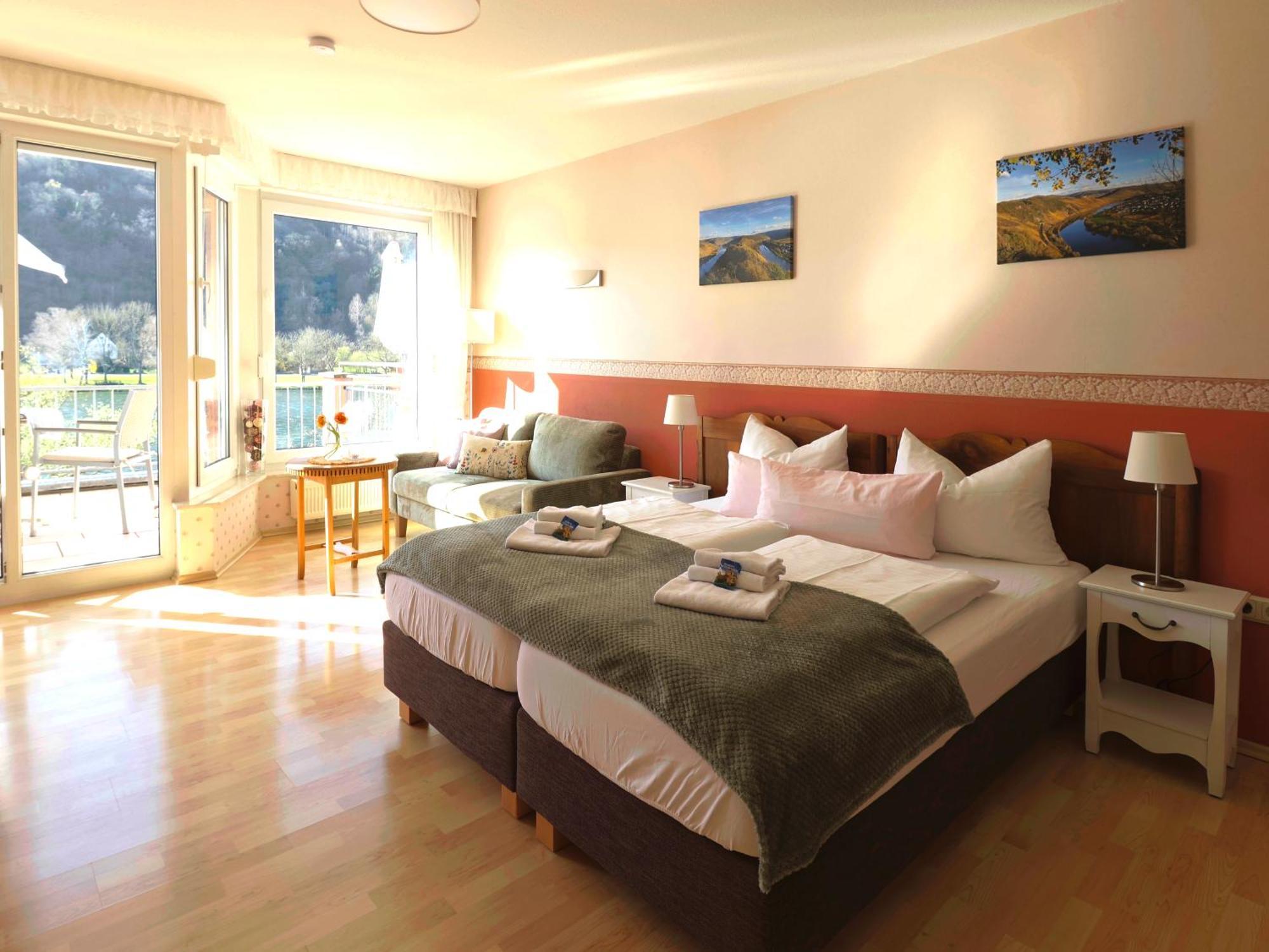 Ferienhaus Bullay Bilik gambar